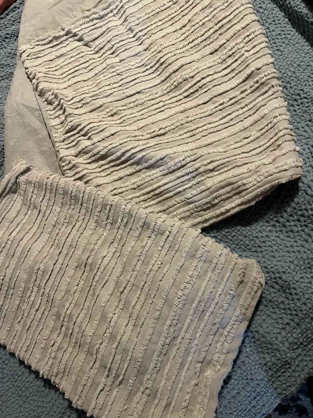 Nicole Miller ~ Light Gray Pillow Shams~ 💯 Cotton ~ 2 shams